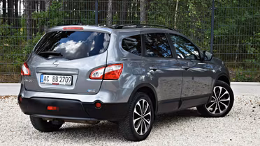 NISSAN Qashqai+2