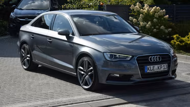 AUDI A3 Limousine