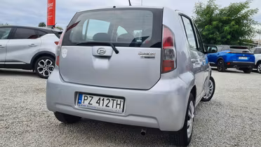 DAIHATSU Sirion