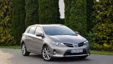 TOYOTA Auris