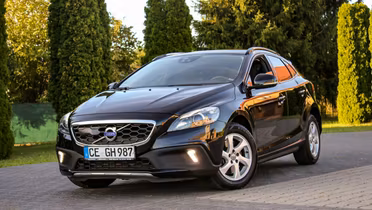 VOLVO V40 Cross Country