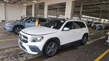 MERCEDES-BENZ GLB