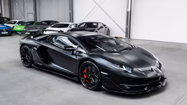 LAMBORGHINI Aventador