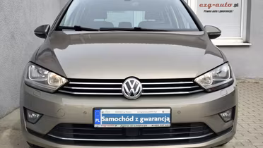 VOLKSWAGEN Golf Sportsvan