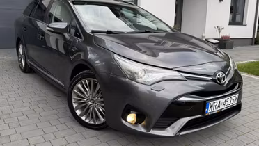 TOYOTA Avensis