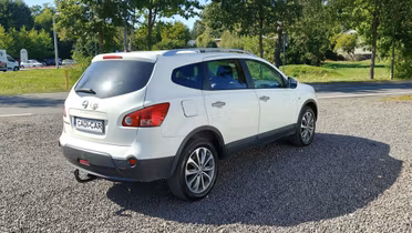 NISSAN Qashqai+2