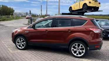 FORD Escape