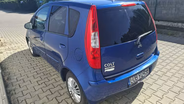 MITSUBISHI Colt