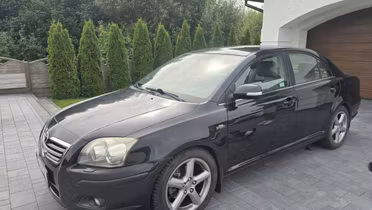 TOYOTA Avensis