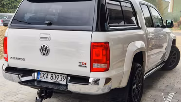 VOLKSWAGEN Amarok