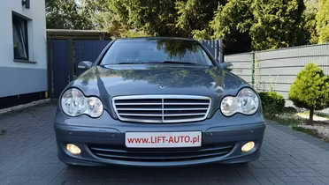 MERCEDES-BENZ C Klasa