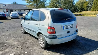 RENAULT Scenic
