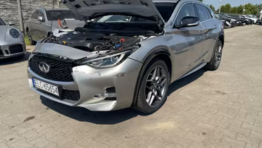 INFINITI Q30