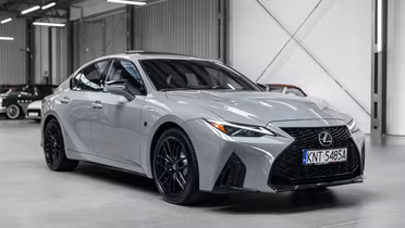 LEXUS IS