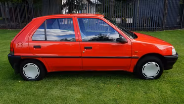 PEUGEOT 106