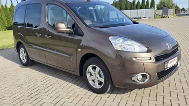 PEUGEOT Partner