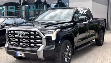 TOYOTA Tundra
