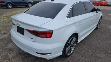 AUDI A3 Limousine