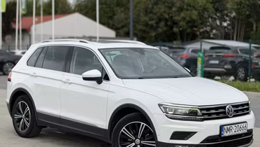 VOLKSWAGEN Tiguan
