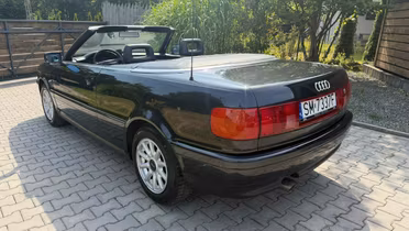 AUDI 80