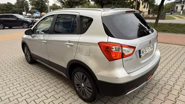 SUZUKI S-Cross