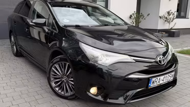 TOYOTA Avensis