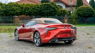 LEXUS LC