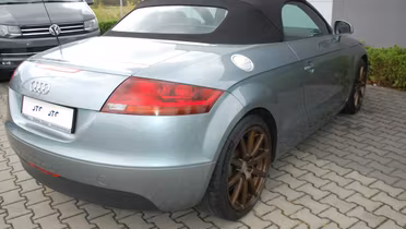 AUDI TT Roadster