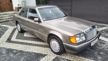 MERCEDES-BENZ 124