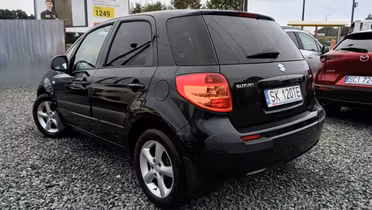 SUZUKI SX4