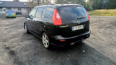 MAZDA 5