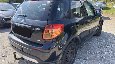 SUZUKI SX4