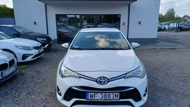 TOYOTA Avensis