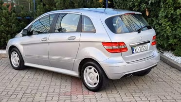 MERCEDES-BENZ B Klasa