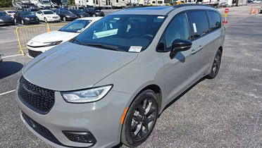 CHRYSLER Pacifica