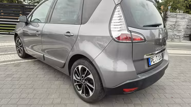 RENAULT Scenic