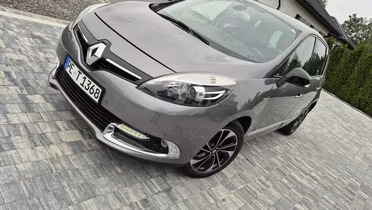 RENAULT Scenic