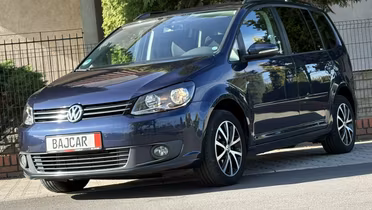 VOLKSWAGEN Touran