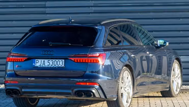 AUDI S6 Avant