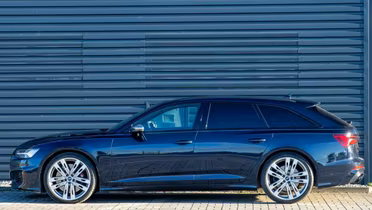 AUDI S6 Avant