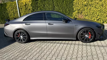MERCEDES-BENZ CLA