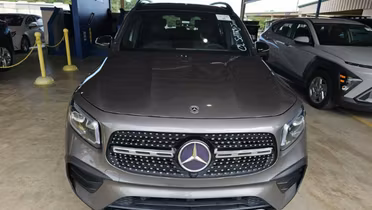 MERCEDES-BENZ GLB