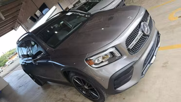 MERCEDES-BENZ GLB