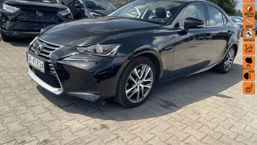 LEXUS IS