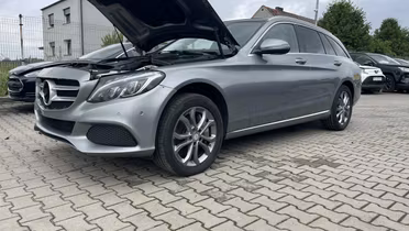 MERCEDES-BENZ C Klasa