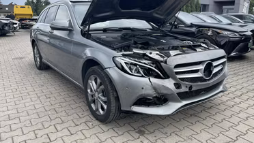MERCEDES-BENZ C Klasa