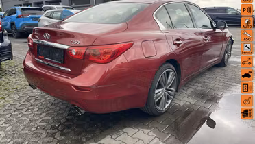 INFINITI Q50