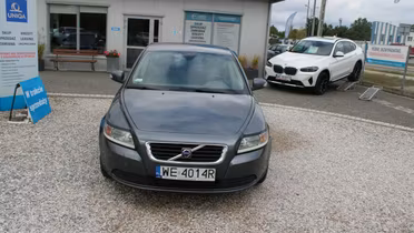 VOLVO S40