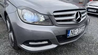 MERCEDES-BENZ C Klasa