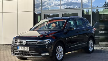 VOLKSWAGEN Tiguan